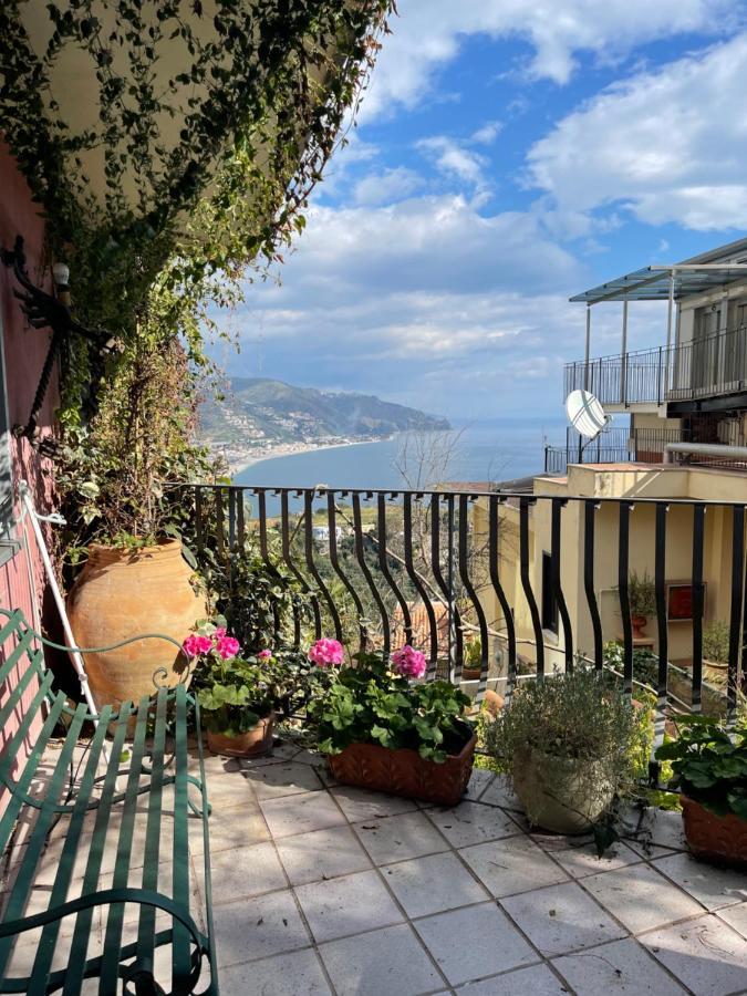 Old Memories House Apartment Taormina Exterior photo
